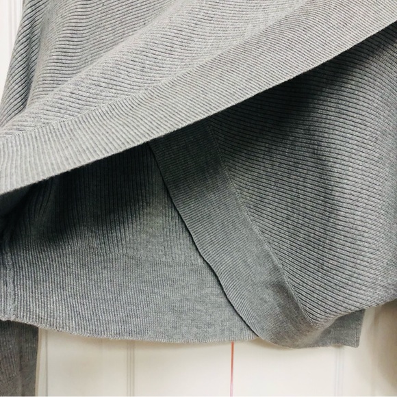 Cool Attitude Shrug Turtleneck - Picture 4 of 6